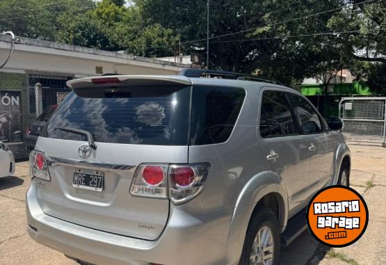 Camionetas - Toyota SW4 SRV 4x2 2013 GNC 272000Km - En Venta