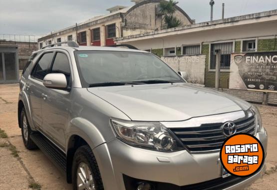 Camionetas - Toyota SW4 SRV 4x2 2013 GNC 272000Km - En Venta