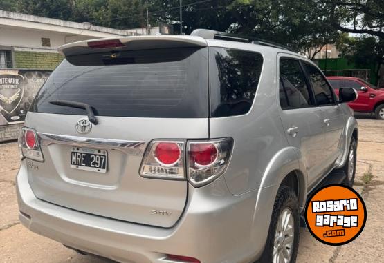 Camionetas - Toyota SW4 SRV 4x2 2013 GNC 272000Km - En Venta