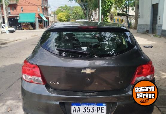 Autos - Chevrolet Onix 2016 Nafta 143000Km - En Venta