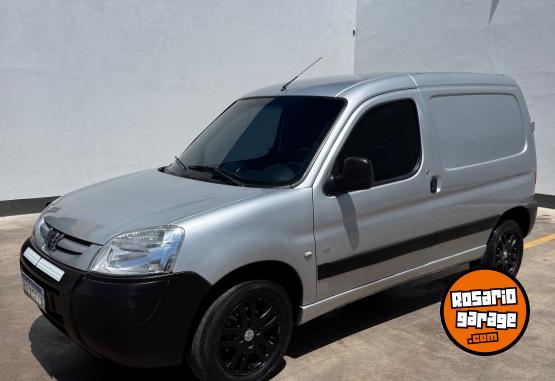 Autos - Peugeot Partner Hdi 2017 Diesel 160000Km - En Venta