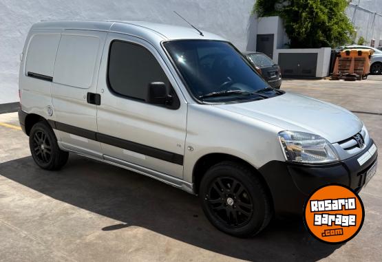 Autos - Peugeot Partner Hdi 2017 Diesel 160000Km - En Venta