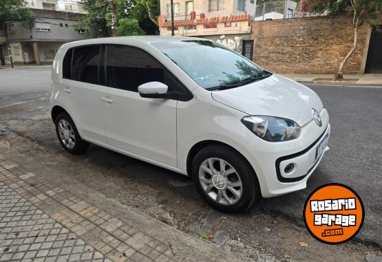 Autos - Volkswagen UP High 2016 Nafta 124000Km - En Venta