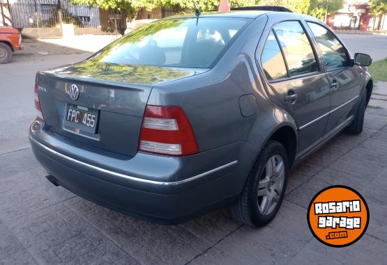 Autos - Volkswagen Bora Trendline 2006 GNC 240000Km - En Venta