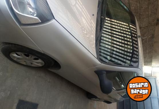 Autos - Renault Clio Mio 2013 Nafta 147000Km - En Venta