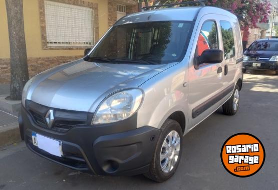 Utilitarios - Renault KANGOO CONFORT 1.6 5A 2016 Nafta 110000Km - En Venta