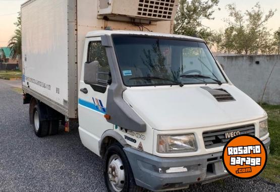 Camiones y Gr�as - Iveco 4910. Con equipo de fr�o. - En Venta