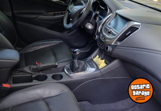 Autos - Chevrolet Cruze servis oficiales pe 2018 Nafta 68000Km - En Venta