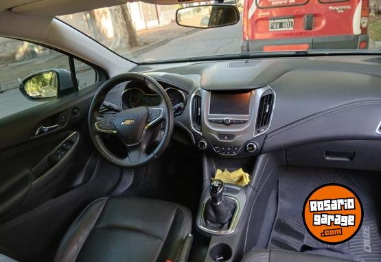 Autos - Chevrolet Cruze servis oficiales pe 2018 Nafta 68000Km - En Venta
