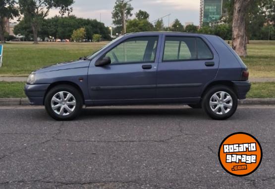 Autos - Renault Clio 1994 Nafta 283000Km - En Venta
