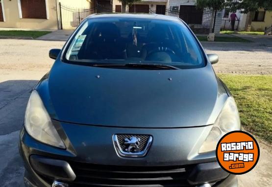 Autos - Peugeot 1.6 xs 2010 Nafta 160000Km - En Venta