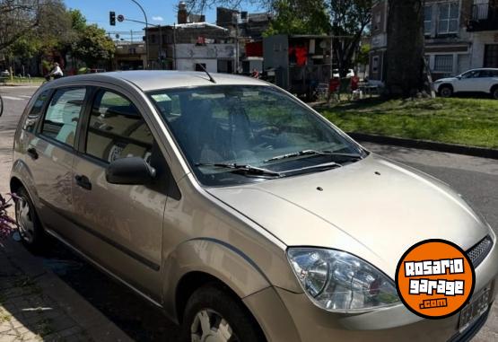 Autos - Ford Fiesta 2005 Nafta 140000Km - En Venta