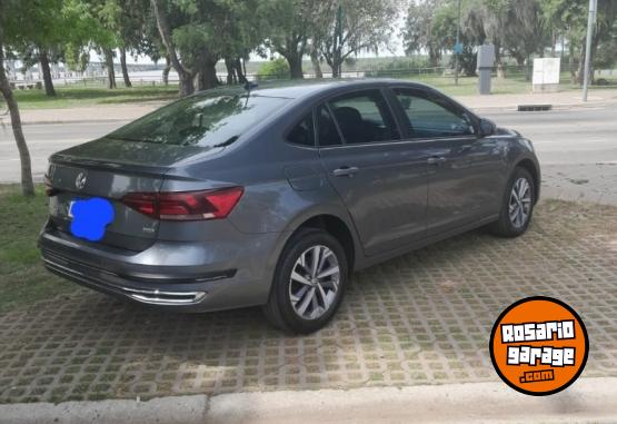 Autos - Volkswagen Virtus highline 2020 Nafta 80000Km - En Venta