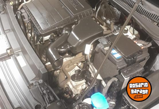 Autos - Volkswagen Virtus highline 2020 Nafta 80000Km - En Venta