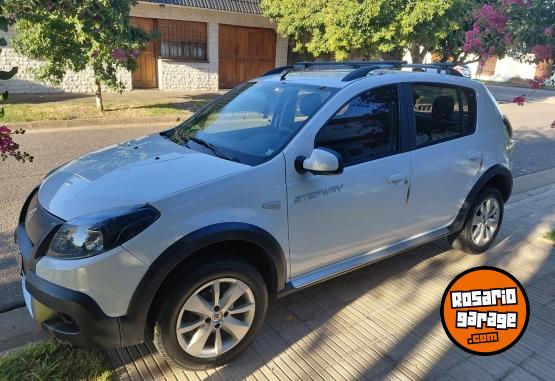 Autos - Renault Sandero Stepway 2015 Nafta 115000Km - En Venta