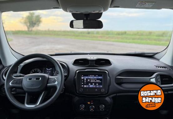 Camionetas - Jeep Renegade 1.8 Sport 2023 Nafta 25000Km - En Venta