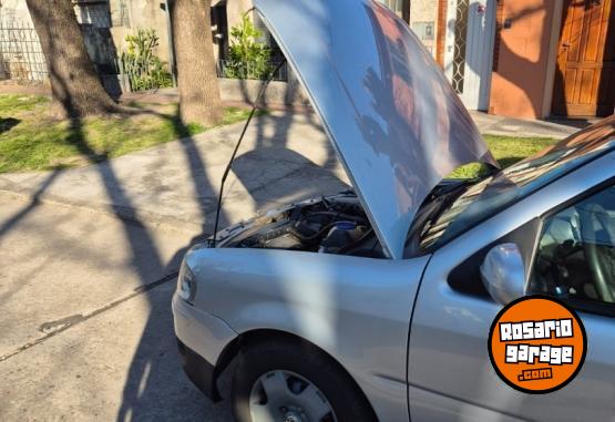 Autos - Volkswagen Gol 2010 Nafta 144600Km - En Venta