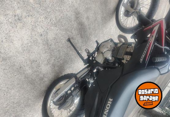 Motos - Honda Tornado XR 250 2015 Nafta 16500Km - En Venta