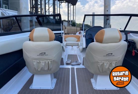 Embarcaciones - Lancha deportiva Fuel 190 sport con motor Mercury 90hp 2T ( - de 20 hs de uso) - En Venta