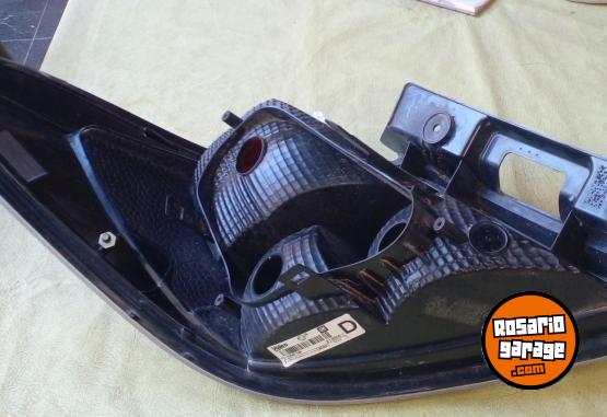 Accesorios para Autos - FARO TRASERO PRISMA 2014 DERECHO VALEO. ZONA SUR. - En Venta