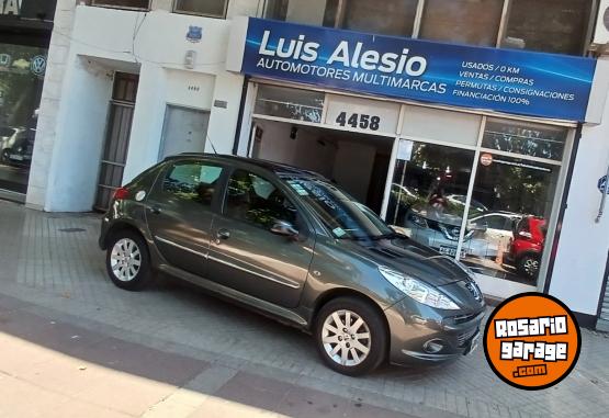 Autos - Peugeot 206 2012 Nafta 90000Km - En Venta