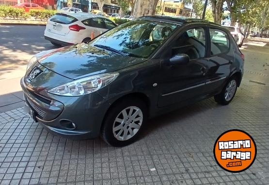 Autos - Peugeot 206 2012 Nafta 90000Km - En Venta
