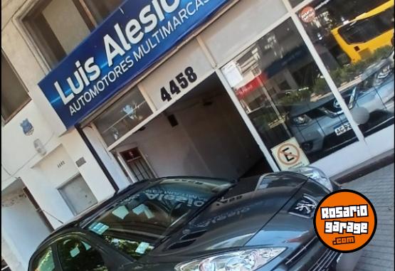 Autos - Peugeot 206 2012 Nafta 90000Km - En Venta