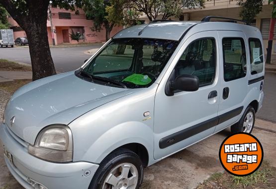 Utilitarios - Renault Kangoo 1.9 diesel 5 puert 2006 Diesel 206Km - En Venta