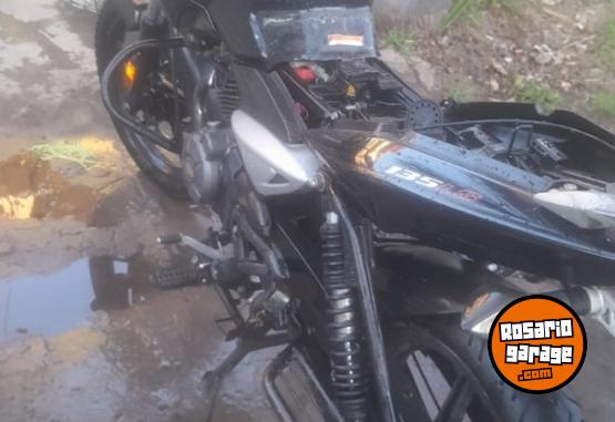 Motos - Bajaj Rouser 135ls 2011 Nafta 1Km - En Venta