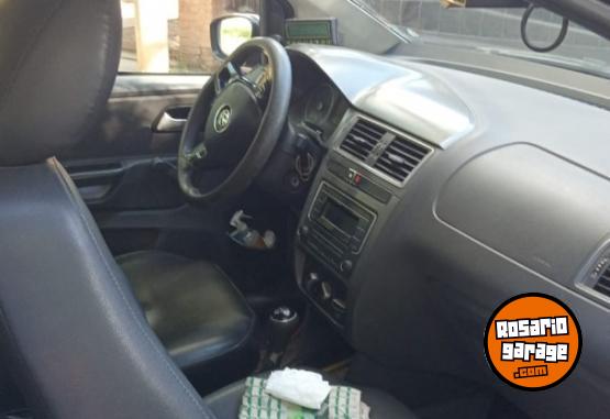 Autos - Volkswagen Suran 2017 GNC 111111Km - En Venta