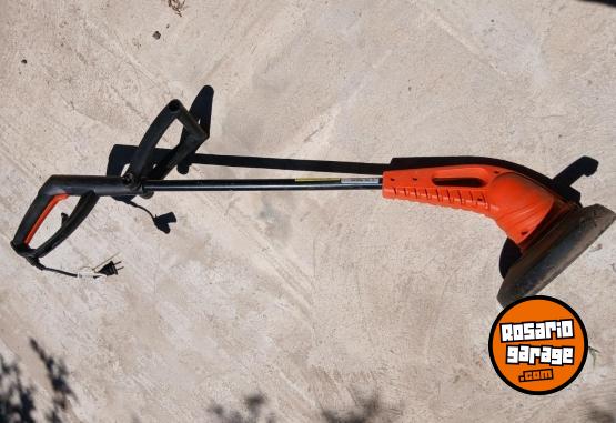 Herramientas - BORDEADORA ELECTRICA TRAMONTINA AP1000T - En Venta