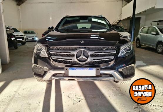 Autos - Mercedes Benz GLC 300 2017 Nafta 106859Km - En Venta