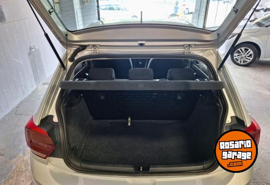 Autos - Volkswagen Polo Trendline 2018 Nafta 123800Km - En Venta