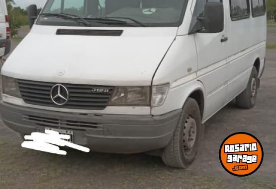 Utilitarios - Mercedes Benz 312 2001 Diesel 350000Km - En Venta