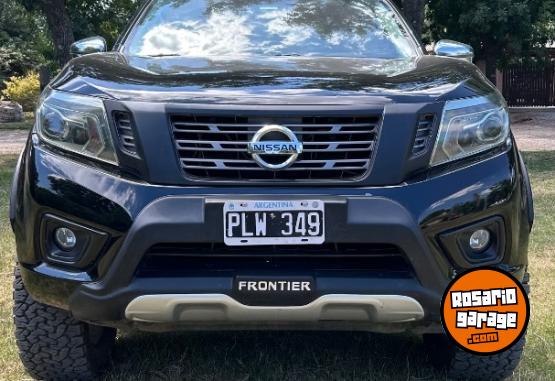 Camionetas - Nissan Frontier LE 4x4 2016 Diesel 108000Km - En Venta
