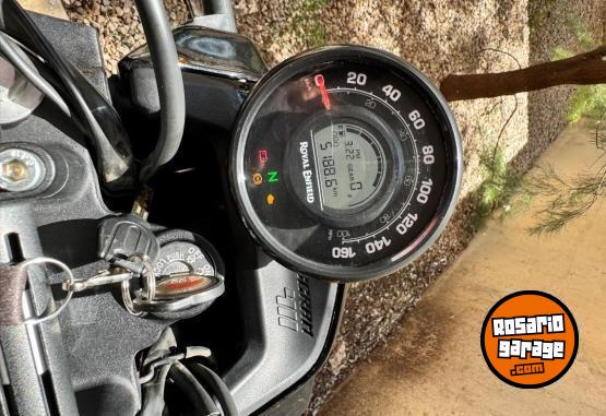Motos - Royal Enfield Himalayan Scram 411 2024 Nafta 5200Km - En Venta