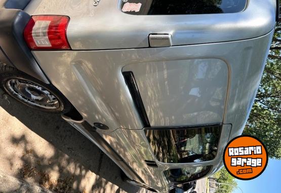 Utilitarios - Citroen Berlingo Mixta 5 asientos 2019 Nafta 270000Km - En Venta