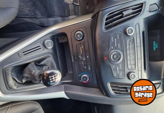 Autos - Ford Ford focus s 1.6 2017 Nafta 47800Km - En Venta