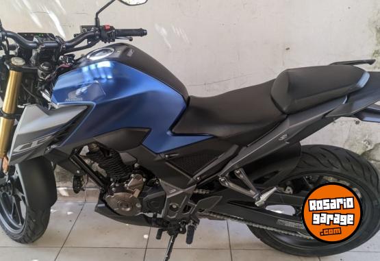Motos - Honda CB300F 2024 Nafta 6000Km - En Venta