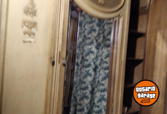 Hogar - Ropero reliquia uso dom�stico o comercial - En Venta