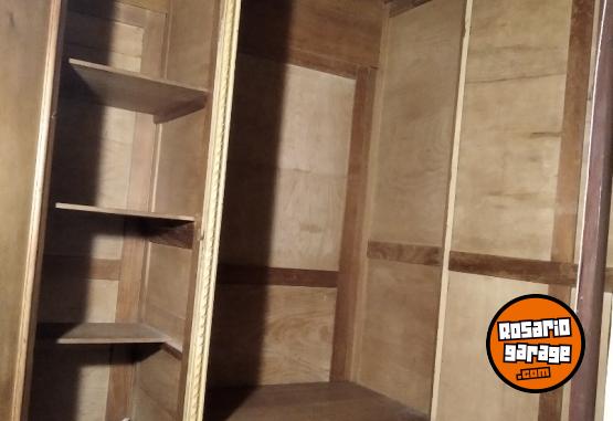 Hogar - Ropero reliquia uso dom�stico o comercial - En Venta