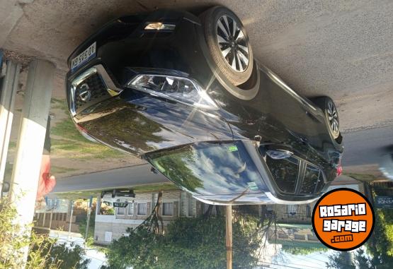 Autos - Nissan Kicks exclusive 2019 Nafta 51000Km - En Venta