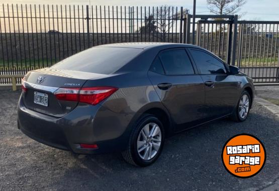 Autos - Toyota COROLLA 2015 Nafta 230000Km - En Venta