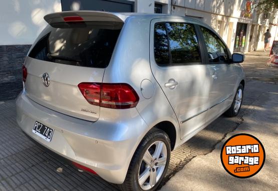 Autos - Volkswagen Fox 2015 Nafta 100000Km - En Venta