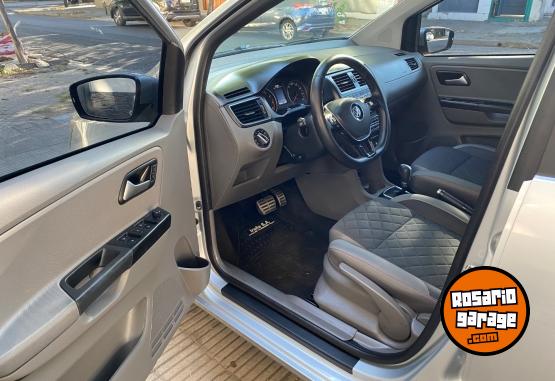 Autos - Volkswagen Fox 2015 Nafta 100000Km - En Venta