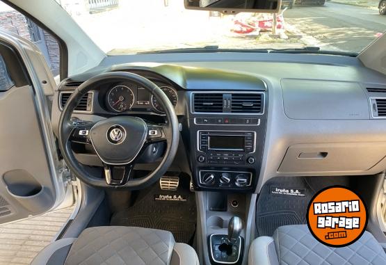 Autos - Volkswagen Fox 2015 Nafta 100000Km - En Venta