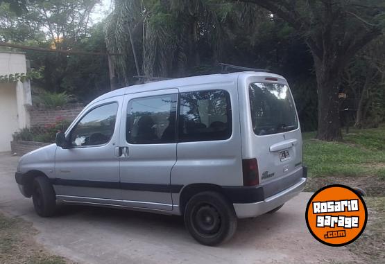 Utilitarios - Peugeot PARTNER 1.9 D PLC CONFOR 2008 Diesel 240000Km - En Venta