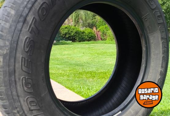 Accesorios para Autos - 4 Cubiertas camioneta 17 Amarok Muy buenas! - En Venta