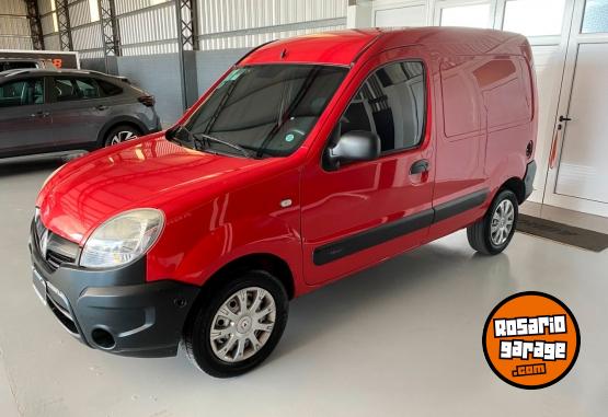 Utilitarios - Renault Kangoo PH3 Confort 2015 GNC 250000Km - En Venta