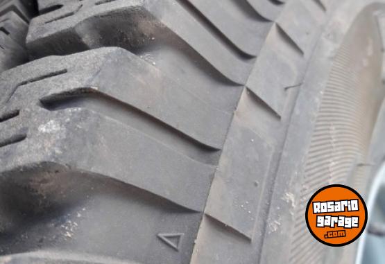 Camionetas - Jeep gladiador 1983 GNC 300000Km - En Venta